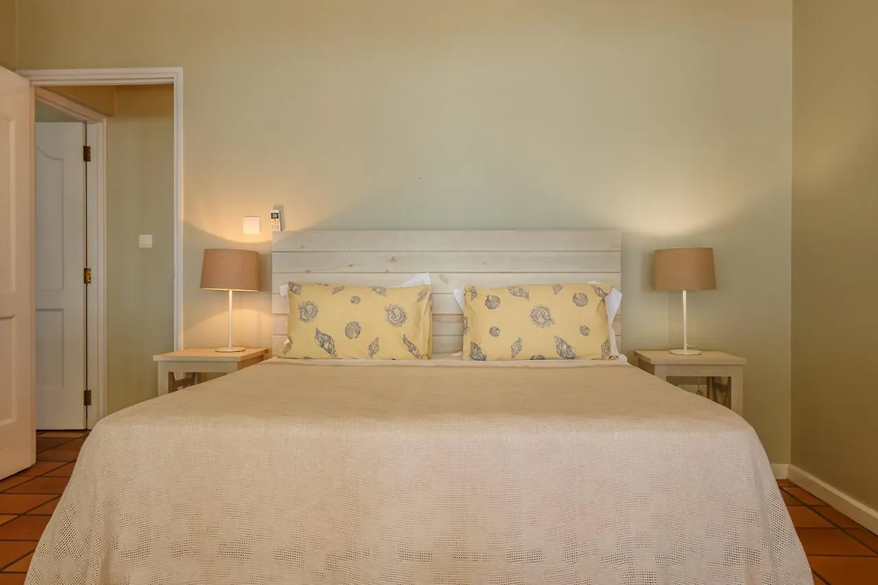 Fleur De Sel Aparthotel Anse Royale