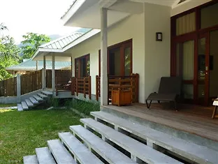 Fleur De Sel Aparthotel Anse Royale